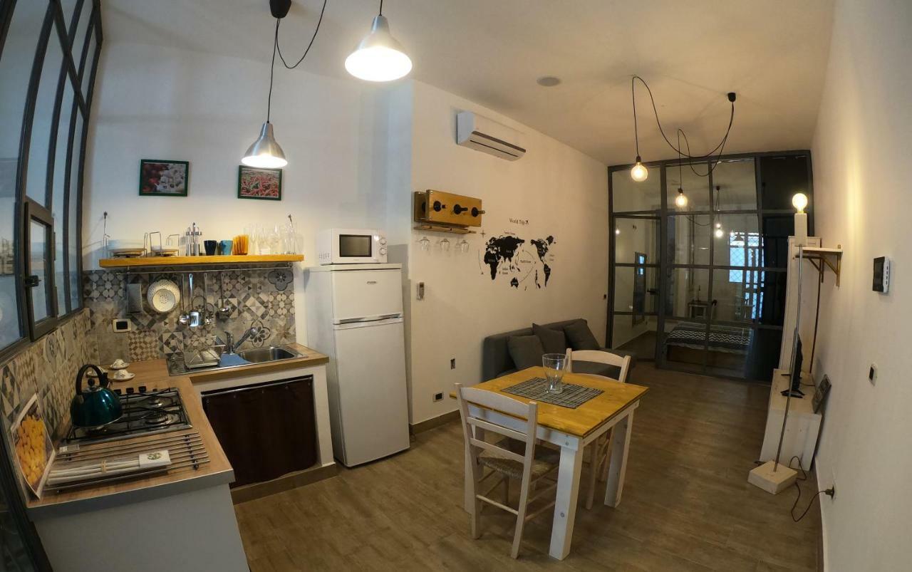 La Casetta Delle Scienze Palermo Buitenkant foto